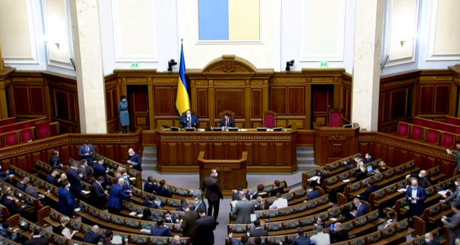 Верховна Рада підтримала фінансування військових потреб на 500 млрд грн.