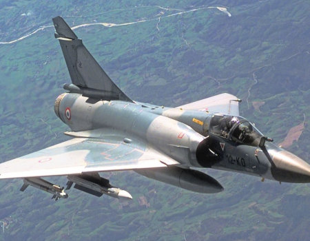 Франція готується передати Україні винищувачі Mirage 2000