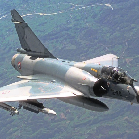 Франція готується передати Україні винищувачі Mirage 2000