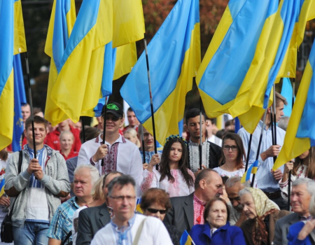 чому майбутнє української нації під загрозою зникнення.