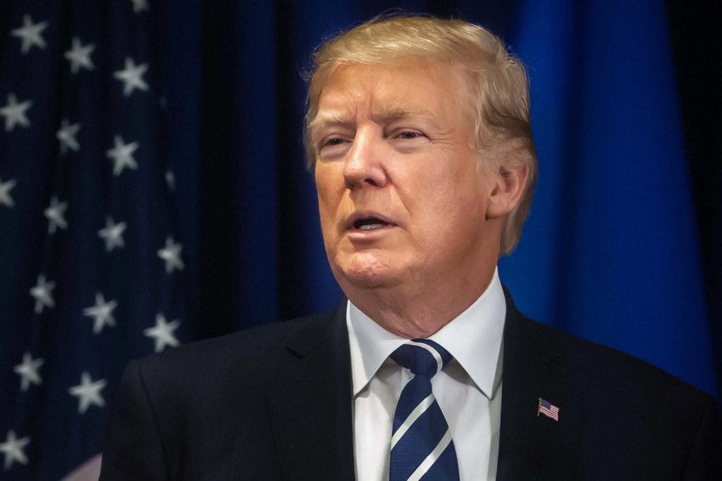 Трамп знову виводить США з ВООЗ