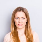 Привкус крови во рту: что вызывает это ощущение и как от него избавиться
