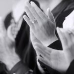 Чому ми плескаємо в долоні