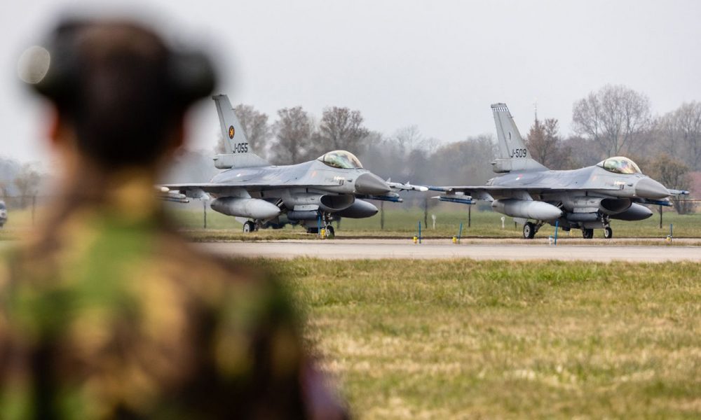 Українські F-16 та Mirage інтегрують у цифрову мережу НАТО для бойового управління