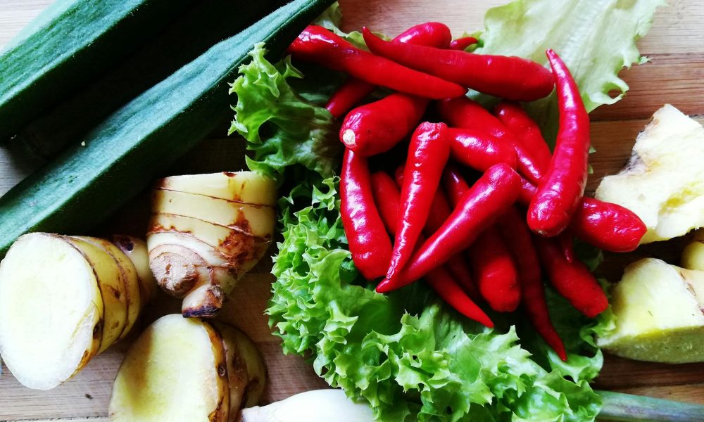Продукти-антисептики: очищують рот після кожного прийому їжі