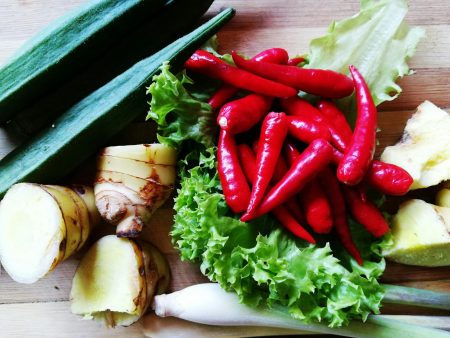 Продукти-антисептики: очищують рот після кожного прийому їжі