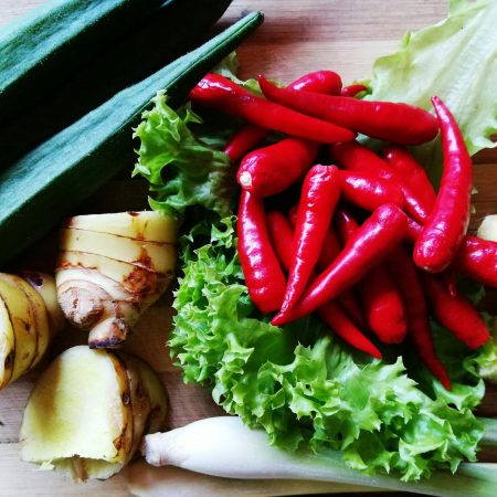 Продукти-антисептики: очищують рот після кожного прийому їжі
