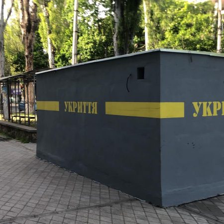 На Херсонщині прокуратура вимагає повернення 15 мільйонів за невиконане будівництво укриття