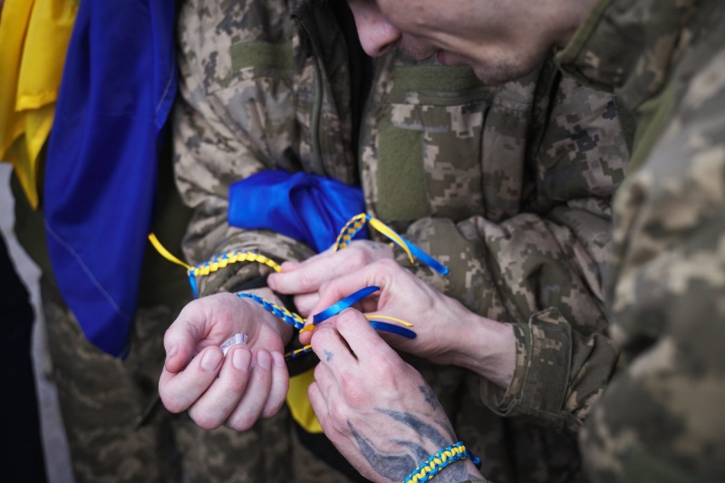 Обмін полоненими «1000 на 1000» розпочався: перші 390 українців повернулися додому