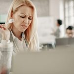 Привкус горечи во рту: что вызывает дискомфорт и как от него избавиться