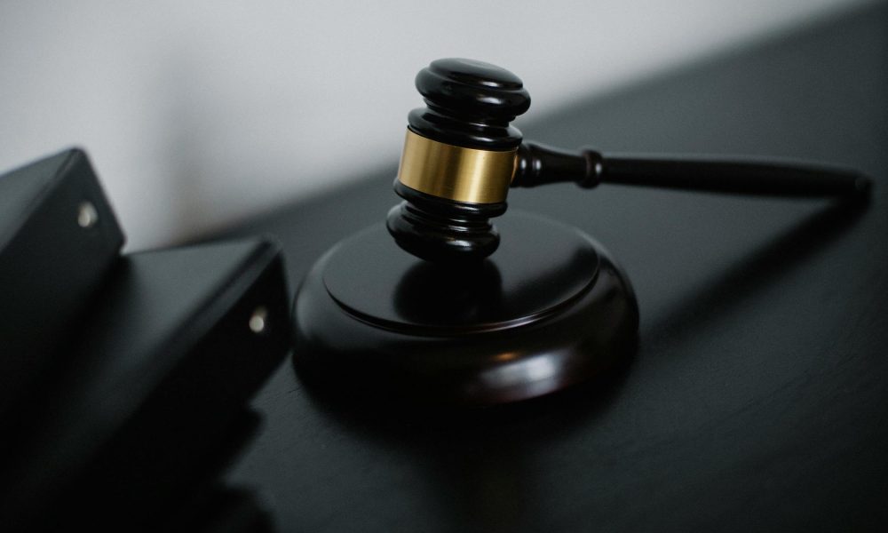 У Херсоні судитимуть працівницю фейкового “управління праці” за колабораціонізм