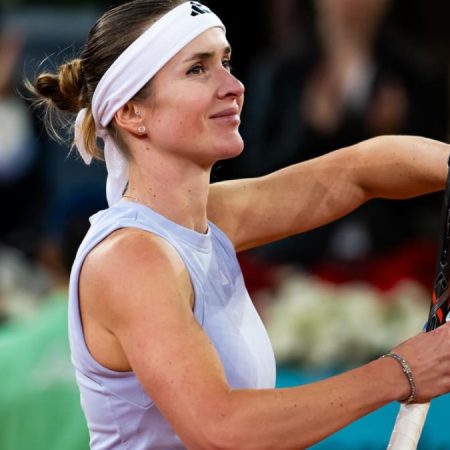 Світоліна впевнено перемогла у першому матчі Ролан Гаррос-2025