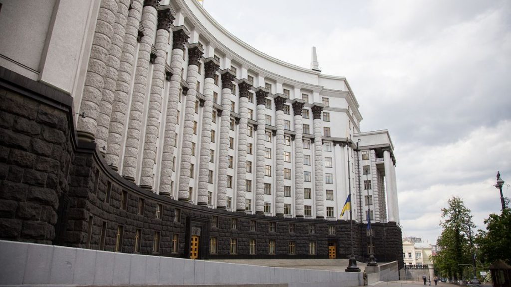 Кабмін схвалив зміни до бюджету для покриття дефіциту на армію Кабмін схвалив зміни до бюджету для покриття дефіциту на армію