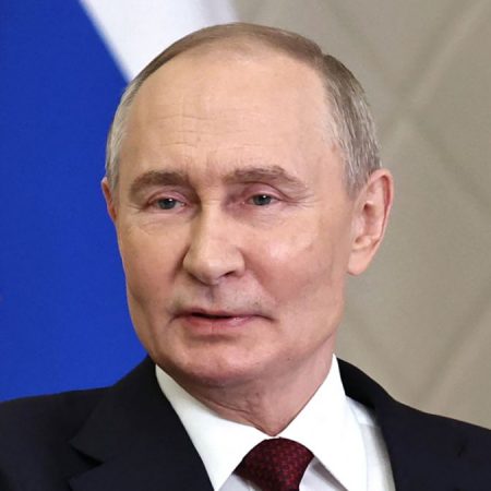 Путін висуває ультиматуми, Трампу радять переходити до дій