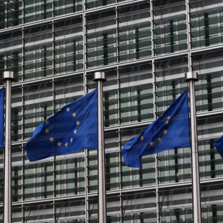 ЄС готує санкції проти китайських банків за допомогу Росії в обході обмежень