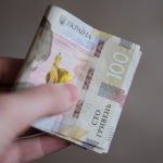 Мінімальнау зарплату можуть підвищити вже з липня: Рада розглядає законопроєкт