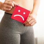 Почему чешется интимная зона у женщин: причины и решения