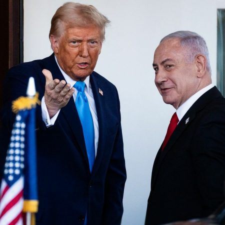 Дональд Трамп знову закликав Іран укласти угоду