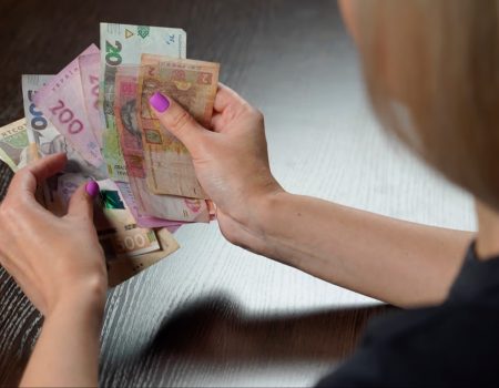 Нова соціальна допомога для українців: виплати до 4 500 гривень з 1 липня