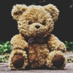 Нашли детскую игрушку на дороге: что это значит 