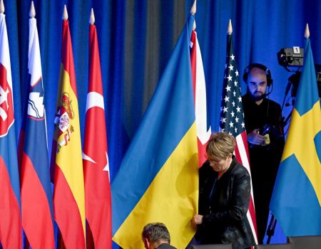 НАТО готує саміт без згадки про Україну: Альянс не хоче дратувати Трампа