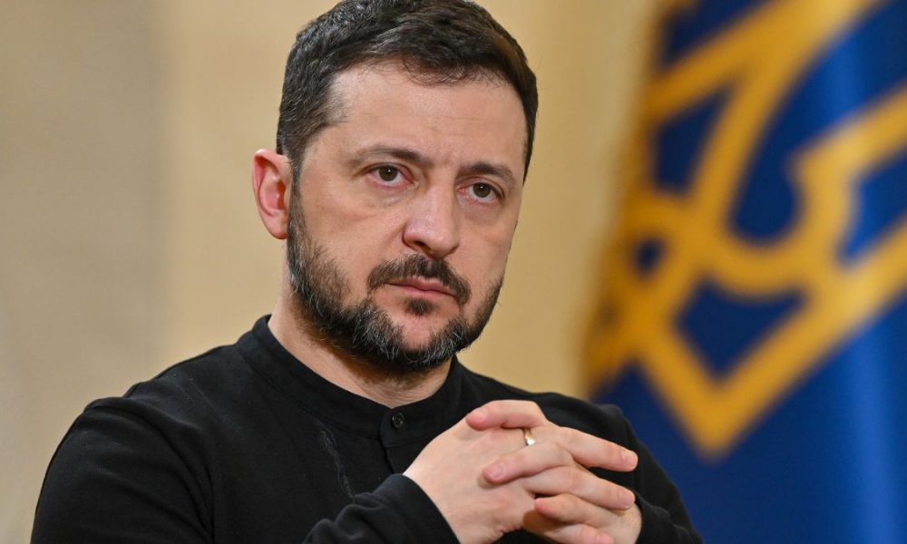 Зеленський заявив що готовий залишити пост президента, але цього не хоче народ