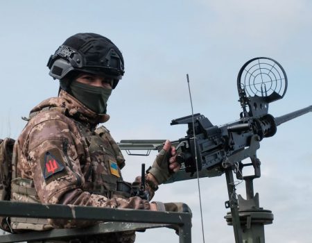 Росіяни знову застосовують тактику "м'ясних штурмів" на Сумщині