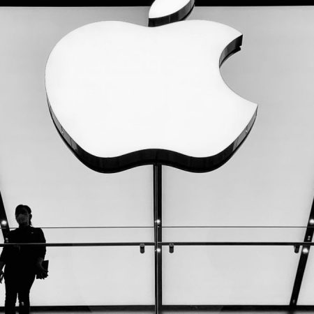 Apple покаже своє бачення ШІ на WWDC 2025: як і коли дивитися презентацію