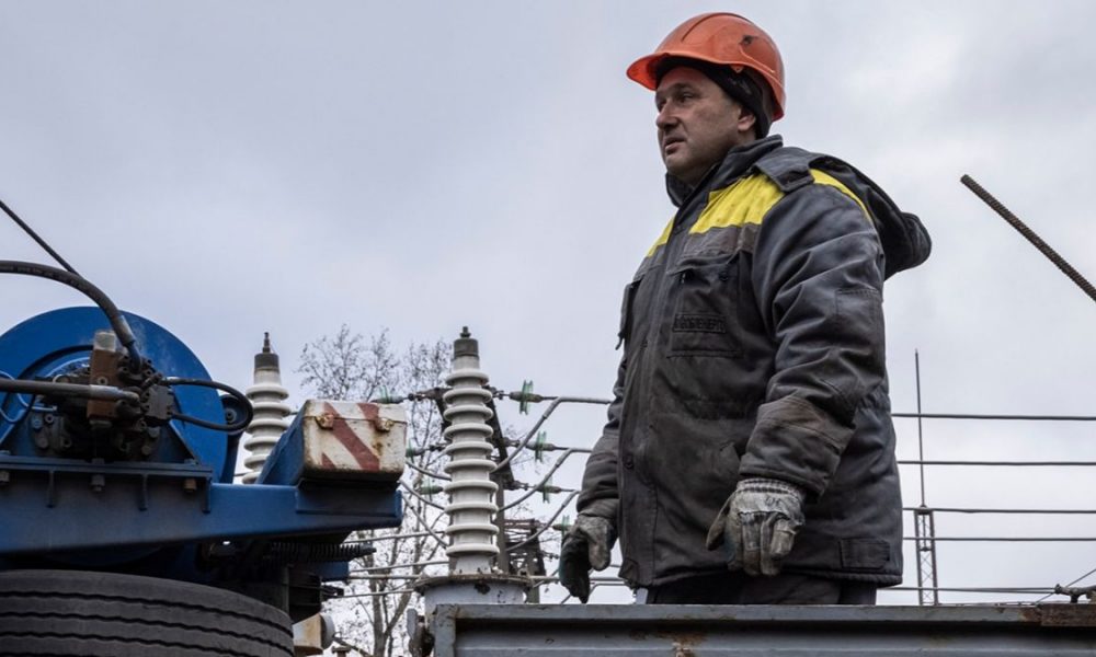 Критична ситуація на окупованій Донеччині: Зуївська ТЕС може зупинитись через дефіцит води