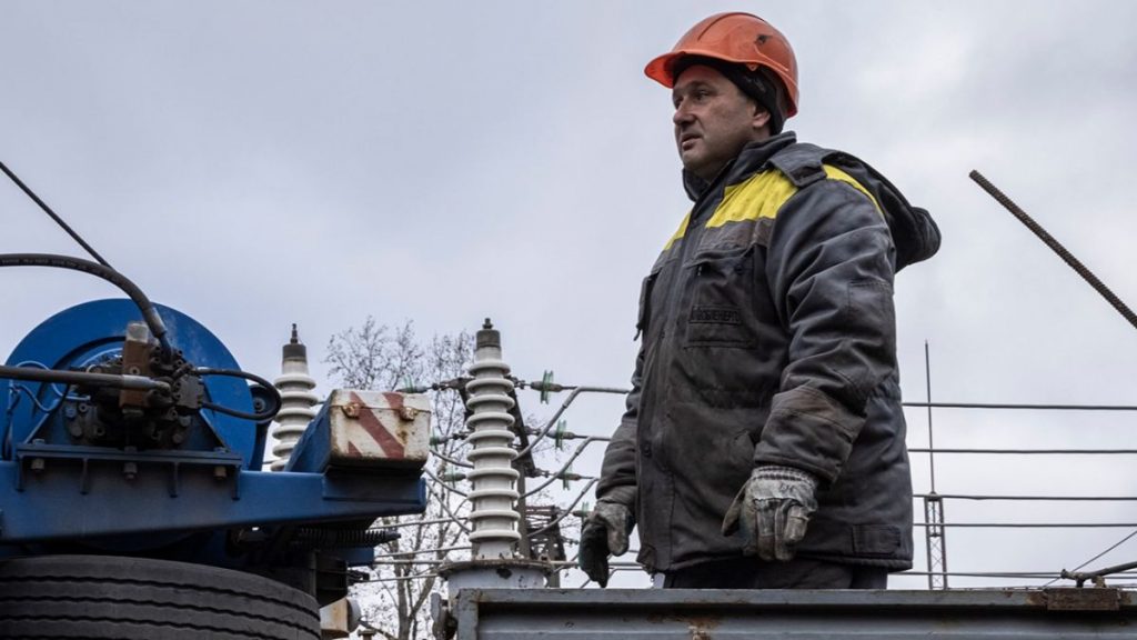 Критична ситуація на окупованій Донеччині: Зуївська ТЕС може зупинитись через дефіцит води
