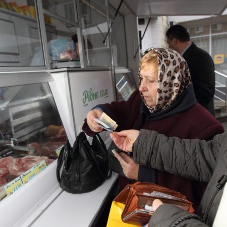 В Україні зріс рівень бідності: кожен 4-й економить на їжі