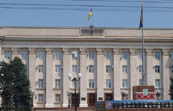 Херсон очолив список міст з найбільшими втратами серед депутатів