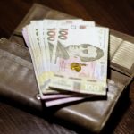 Чому українці не відчувають збільшення зарплат