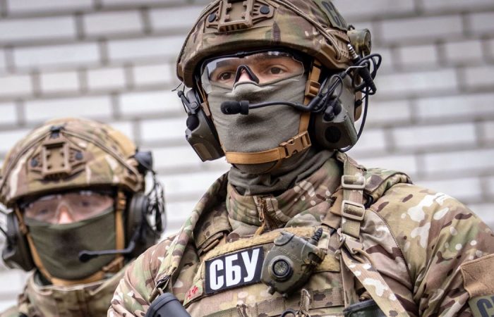 СБУ затримала 7 осіб, які співпрацювали з росіянами під час окупації Херсона