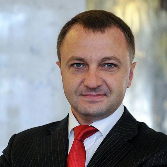 Уряд звільнив Тараса Кременя з посади мовного омбудсмена