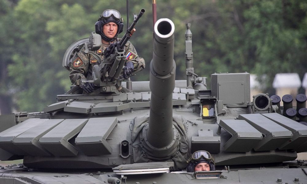 Російські війська стягують значні сили до адмінмежі Дніпропетровщини