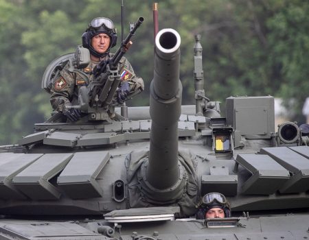 Російські війська стягують значні сили до адмінмежі Дніпропетровщини