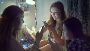 Штучний інтелект навчився розпізнавати людей за допомогою Wi-Fi без їхньої участі