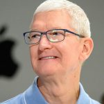 Аналітики рекомендують замінити Тіма Кука на посаді CEO Apple через відставання у розвитку ШІ