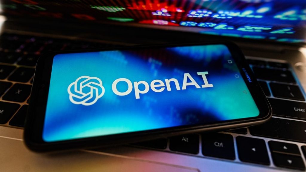 OpenAI запускає ШІ-браузер, щоб скласти конкуренцію Google Chrome