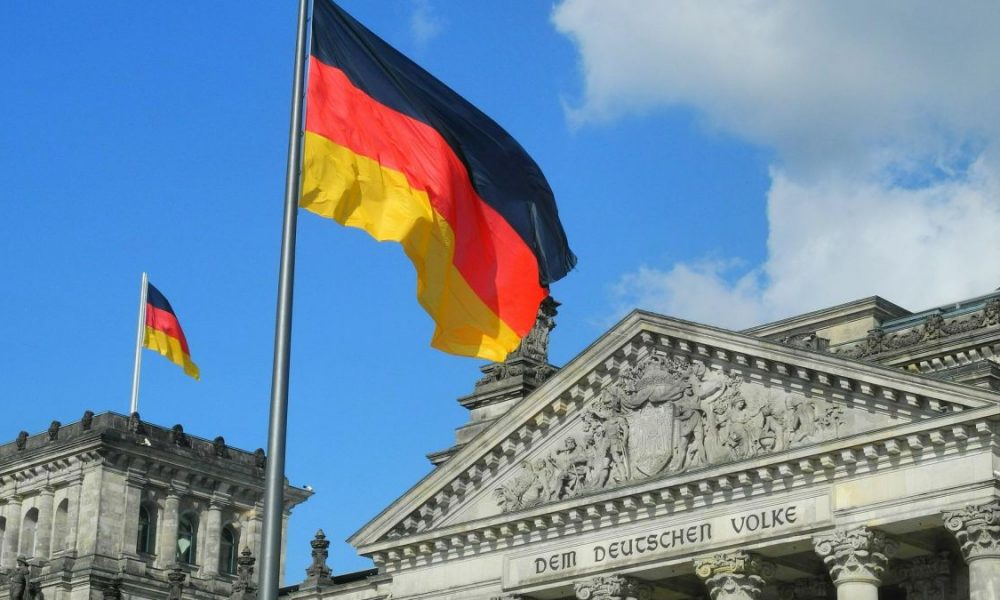 Україна отримає перші далекобійні ракети від Німеччини до кінця липня