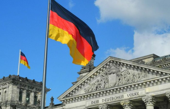 Україна отримає перші далекобійні ракети від Німеччини до кінця липня