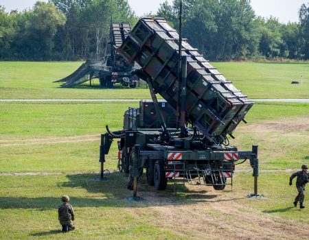 Німеччина разом з іншими європейськими країнами активно працює над підтримкою України, що стало важливим елементом в посиленні співпраці між Європою та США в питаннях безпеки.