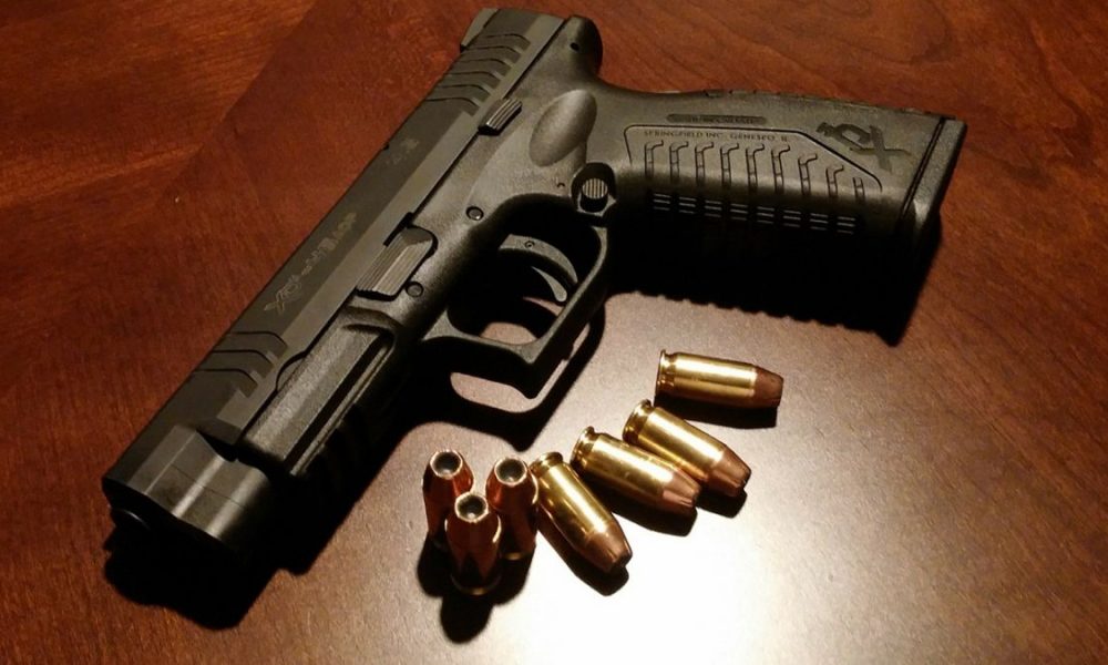 У Києві чоловік відкрив стрілянину по підлітках після конфлікту: його затримали