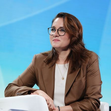 Уряд запускає проєкт "Проєктуй і будуй" для прискорення відбудови України