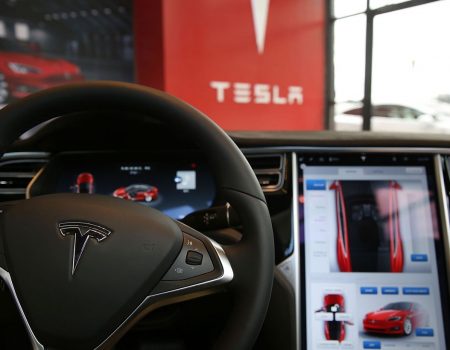 Tesla показала нові дані про зношення батарей: важливий не лише пробіг