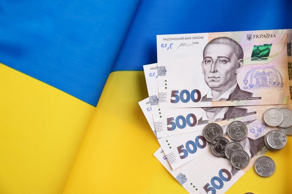 Прогнозы по минимальной зарплате в Украине ухудшились: что ожидать в 2026 году Прогнозы по минимальной зарплате в Украине ухудшились: что ожидать в 2026 году
