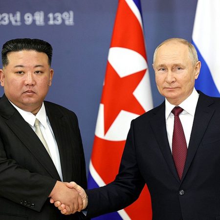Путін обговорив з Кім Чен Ином військову співпрацю перед самітом на Алясці