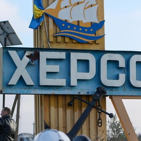 Обстрел Херсона: женщина погибла, шесть человек получили ранения