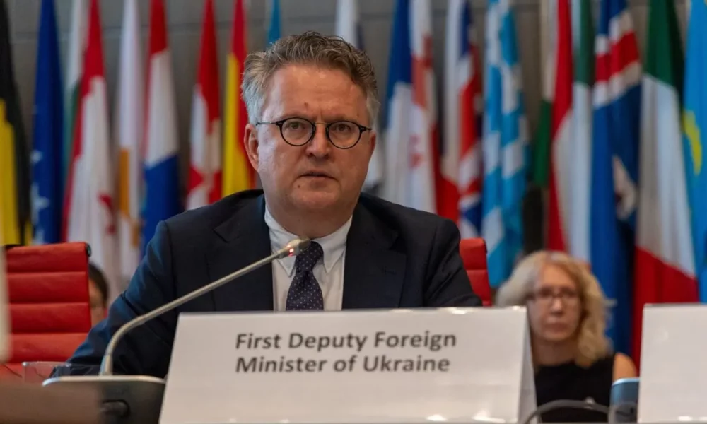 Украина готова обсудить территориальные вопросы с Путиным, заявили в МИД